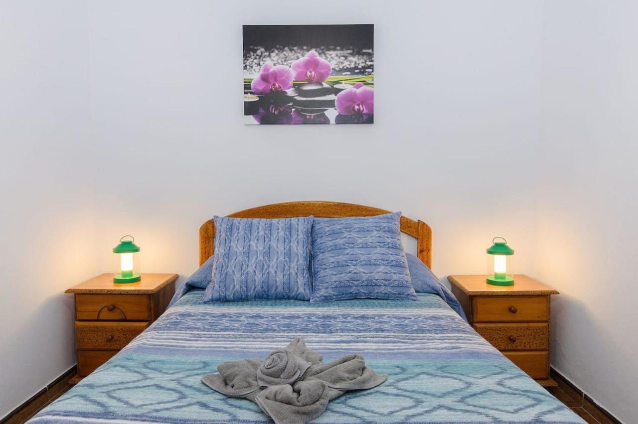 Buda Tinajo Exteriér fotografie